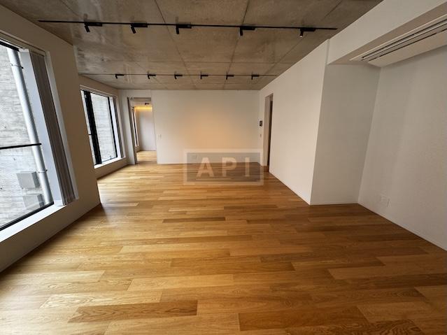  | THE DOORS SARUGAKUCHO Interior photo 03