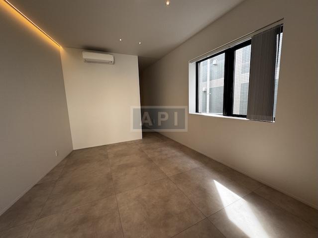  | THE DOORS SARUGAKUCHO Interior photo 06