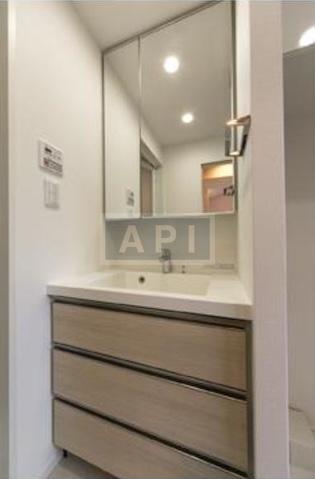  | PARK AXIS JIYUGAOKA TERRACE Interior photo 03