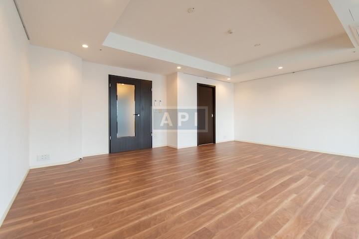  | IZUMI GARDEN RESIDENCE Interior photo 04