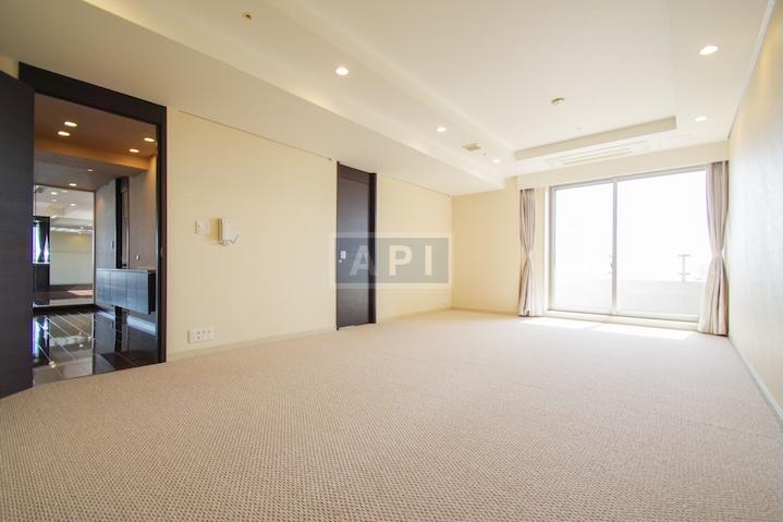  | LA TOUR SHIODOME Interior photo 04