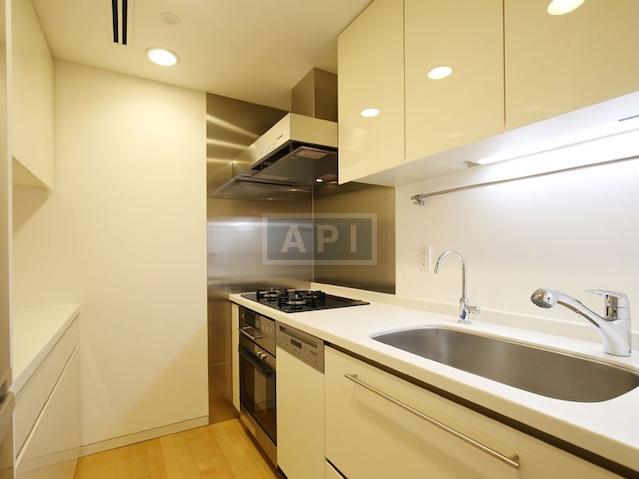  | OMOTESANDO HILLS ZELKOVA TERRACE Interior photo 07