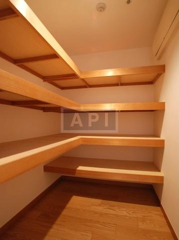  | AKASAKA TAMEIKE TOWER RESIDENCE Interior photo 10