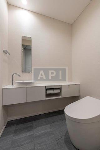  | TOKYO MIDTOWN YAESU YAESU CENTRAL SQUARE Interior photo 09