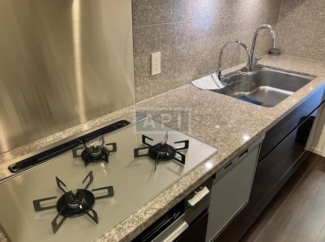  | TERRACE SHIBUYA MITAKE Interior photo 04