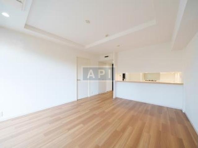  | FUKASAWA HOUSE Interior photo 02