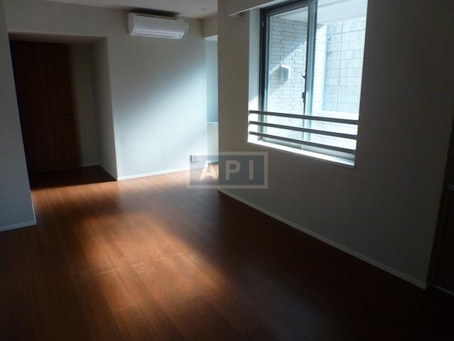  | BRANZ YONBANCHO Interior photo 06
