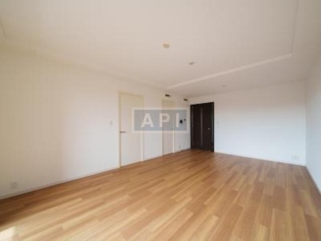  | FUKASAWA HOUSE Interior photo 02