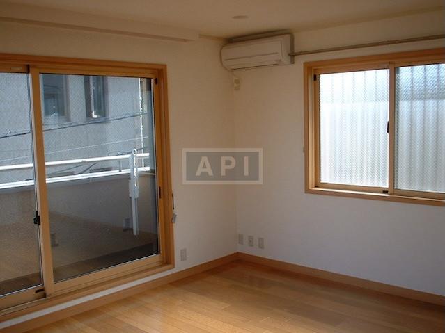  | CAMERIA HOUSE Interior photo 06
