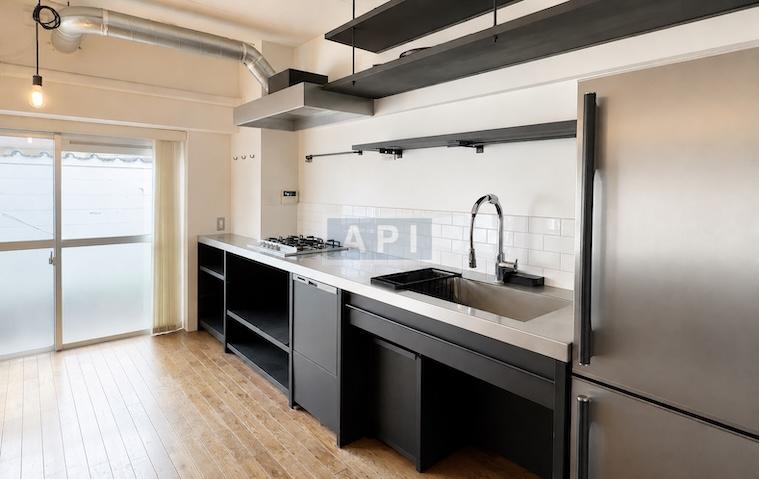  | SHUWA MEGURO EKIMAE RESIDENCE Interior photo 05