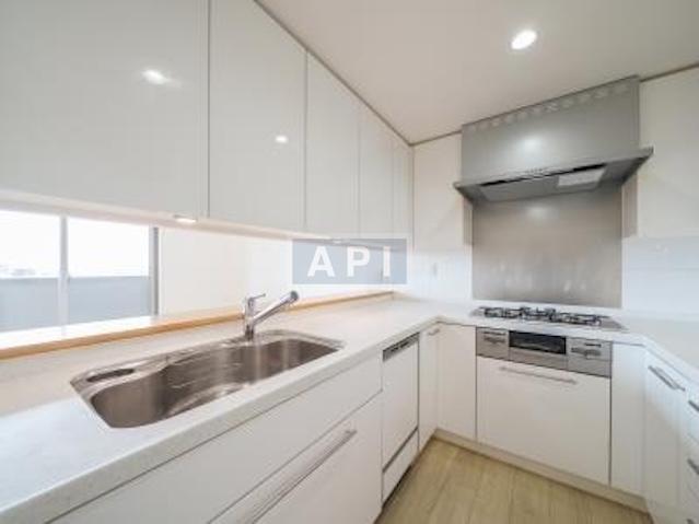  | FUKASAWA HOUSE Interior photo 03