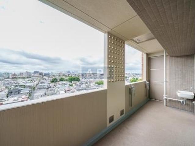  | FUKASAWA HOUSE Interior photo 12