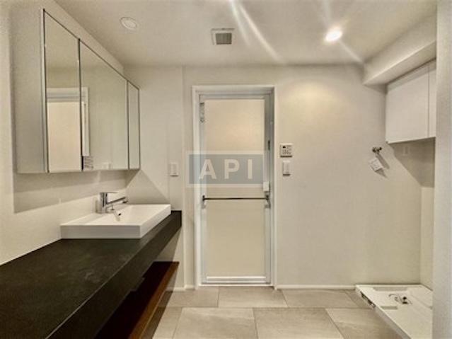  | LIETO COURT ARX TOWER Interior photo 06