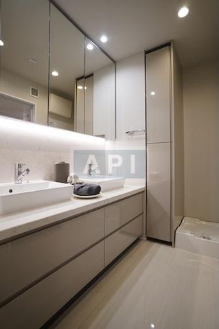  | LUFFIT YOYOGI-OYAMACHO Interior photo 03