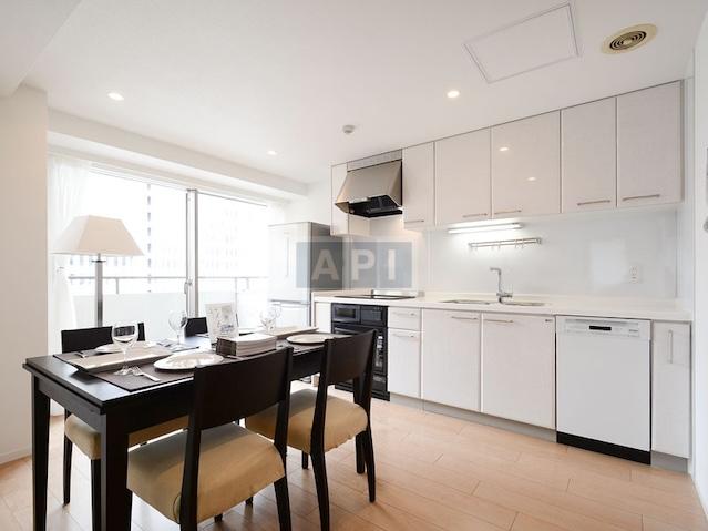 | ARK TOWERS EAST Interior photo 03