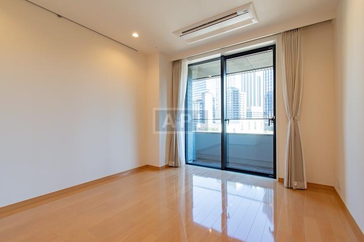  | IZUMI GARDEN RESIDENCE Interior photo 10