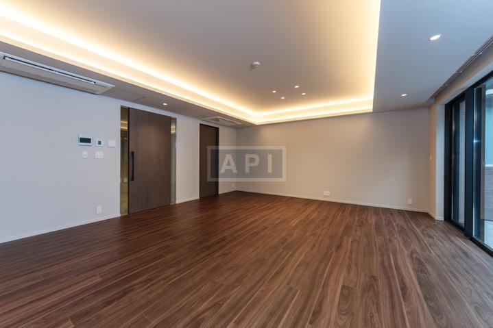  | FIAT LUX OMOTESANDO Interior photo 03