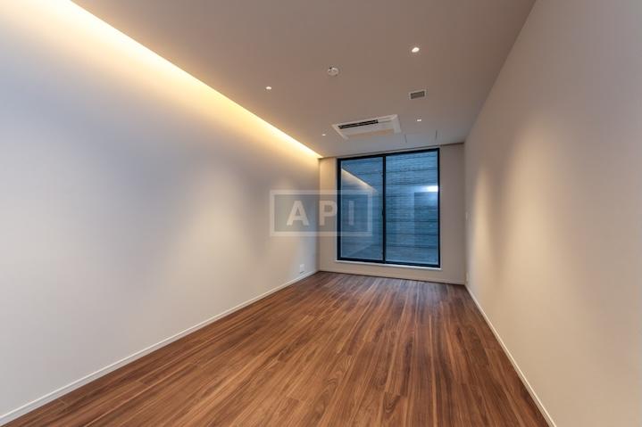  | FIAT LUX OMOTESANDO Interior photo 11