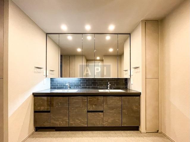  | ROYAL PARKS ARIAKE Interior photo 04