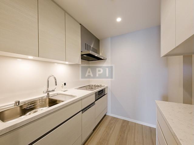  | AZABUDAI HILLS GARDEN PLAZA RESIDENCE Interior photo 05