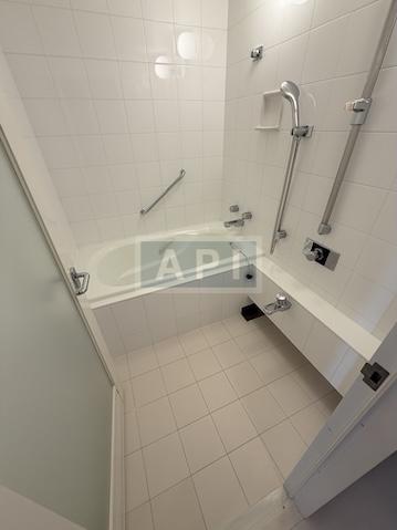  | THE PRUDENTIAL TOWER RESIDENCE Interior photo 14