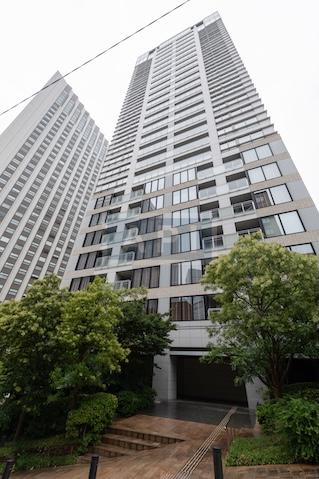  |  Exterior photo 12