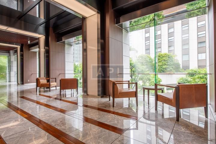  |  Exterior photo 14