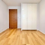  |  Interior photo 08