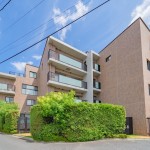  |  Exterior photo 03