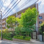  |  Exterior photo 05