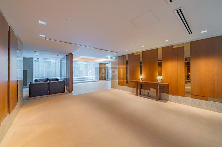  |  Exterior photo 10