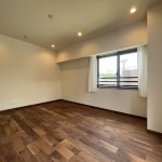  |  Interior photo 06