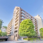  |  Exterior photo 01