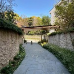  |  Exterior photo 05