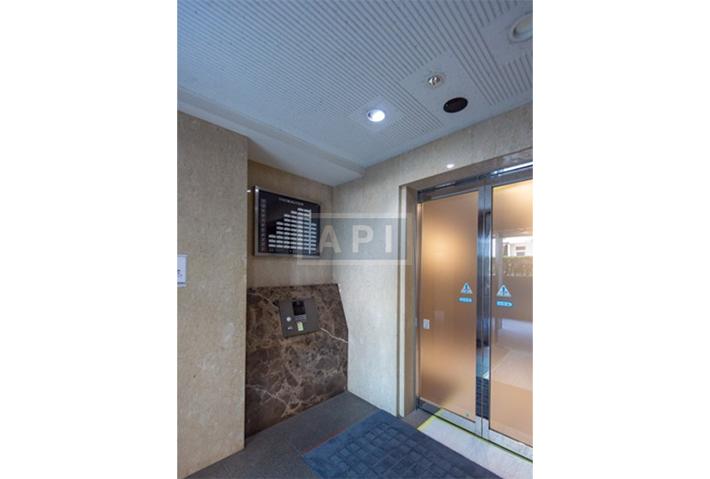  |  Exterior photo 07