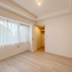  |  Interior photo 11