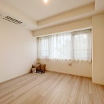  |  Interior photo 10