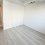 |  Interior photo 05