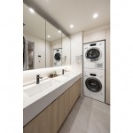  |  Interior photo 10