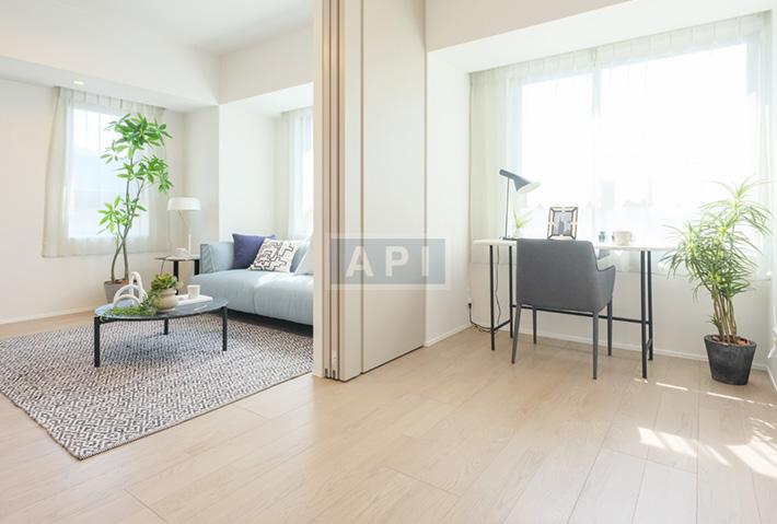  |  Interior photo 05