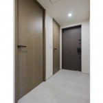  |  Interior photo 16