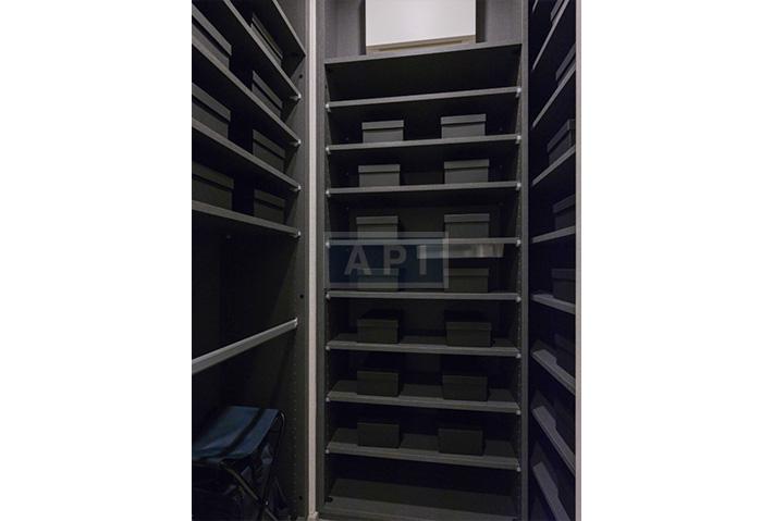  |  Interior photo 15
