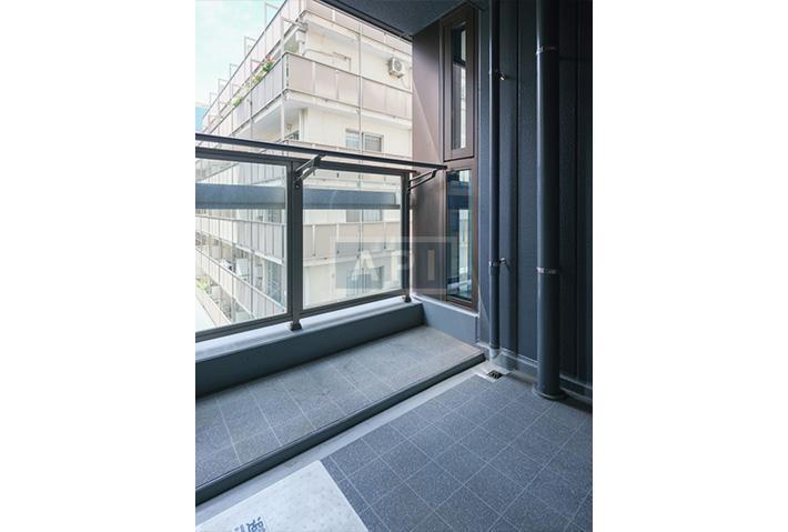  |  Interior photo 13