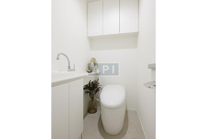 |  Interior photo 07