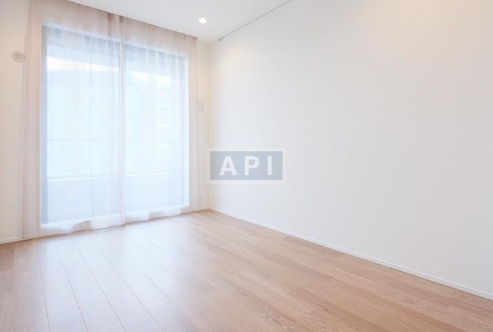  |  Interior photo 08