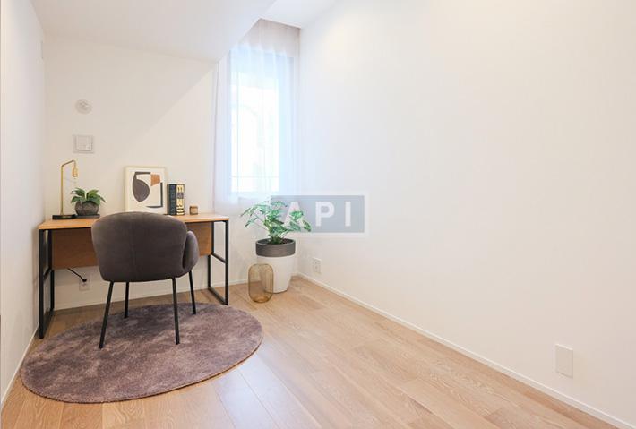 |  Interior photo 09