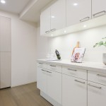  |  Interior photo 04