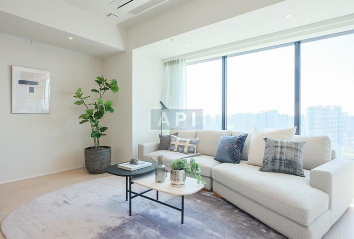  |  Interior photo 02