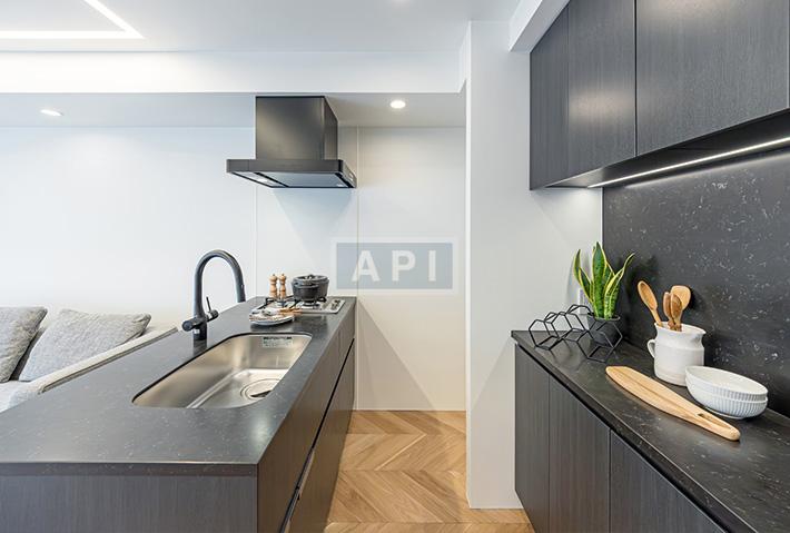 |  Interior photo 05