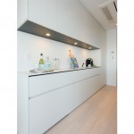  |  Interior photo 06